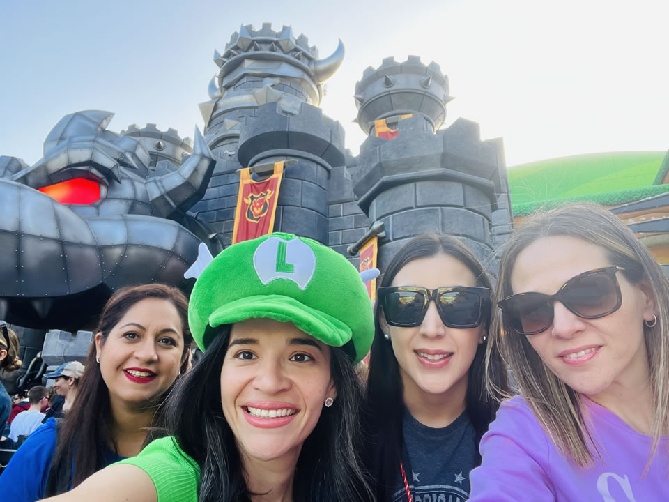 Disneyland California 2023